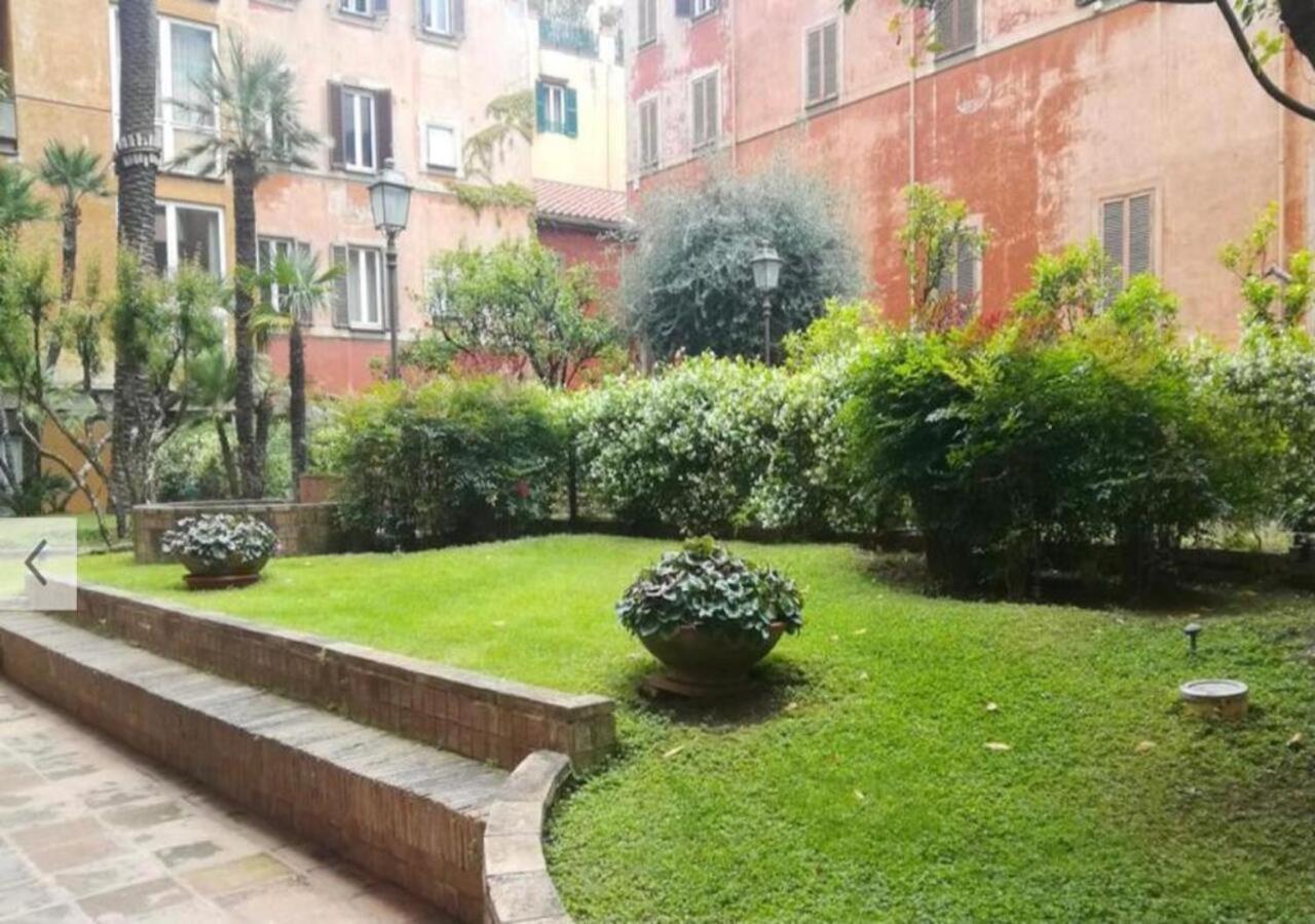 Trevi Nice Holiday - Luxury Apartment Rome Luaran gambar