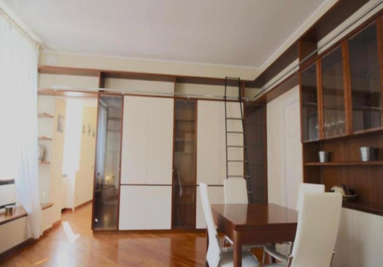 Trevi Nice Holiday - Luxury Apartment Rome Luaran gambar