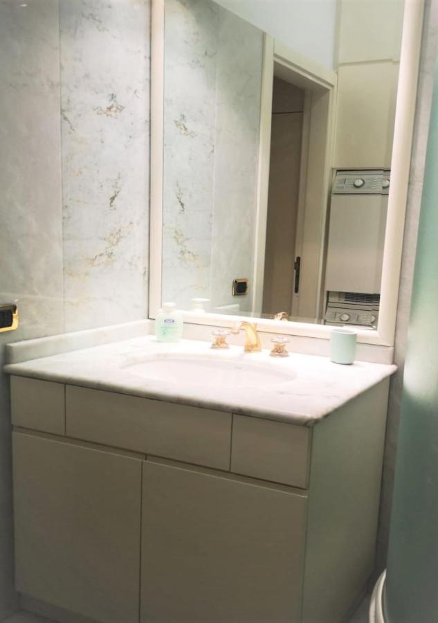 Trevi Nice Holiday - Luxury Apartment Rome Luaran gambar