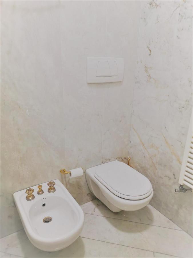 Trevi Nice Holiday - Luxury Apartment Rome Luaran gambar